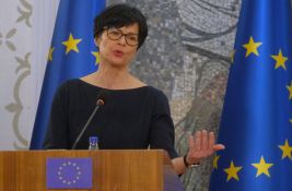 Kos: Crna Gora najnaprednija u pregovorima sa EU, ali još kuburi s vladavinom prava 