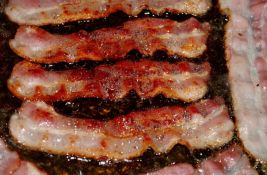 Neki ljudi ne podnose miris slanine, evo šta o tome kaže nauka