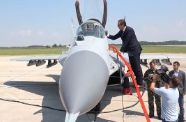 Trkaju li se Srbija i Hrvatska u naoružavanju: Vučić komentarisao tvrdnje da je u toku nadmetanje