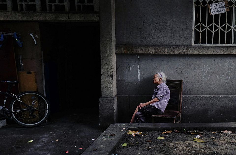 Kina uvodi osiguranje za dugotrajnu negu starih osoba