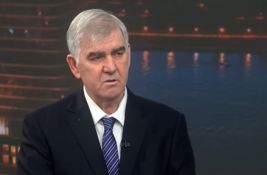 Ministar Beriša slovačkoj deci u Kisaču rekao da treba da budu zahvalna Vučiću, usledila osuda izjave
