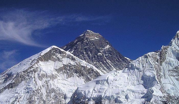 Tela četiri planinara pronađena na Mont Everestu