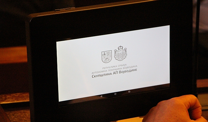 FOTO: Skupština Vojvodine uvela e-parlament i najavila transparentniji rad