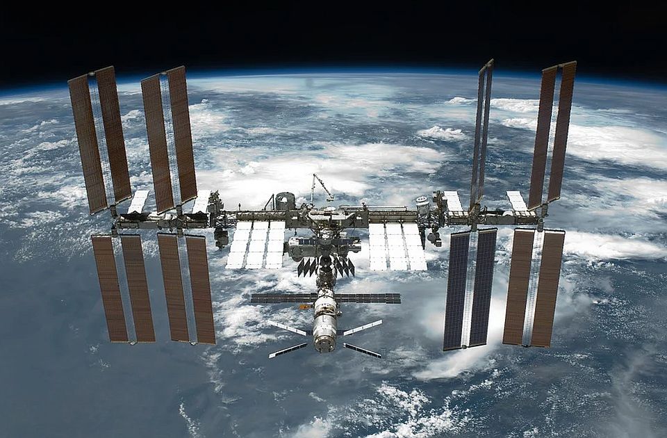 Dim i miris zapaljene plastike na Međunarodnoj svemirskoj stanici, aktivirali se alarmi