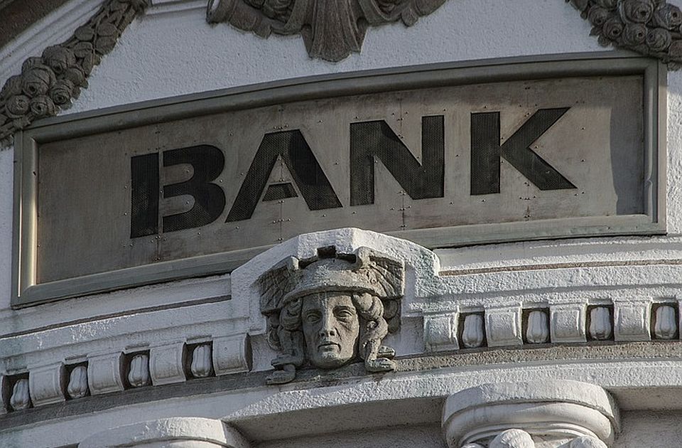 Efektiva: Banke bi jeftinije prošle da su odmah vratile novac, sporovi su njihov izbor