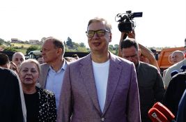 Vučić: 