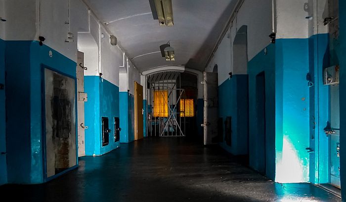 Severna Irska oslobađa 200 zatvorenika zbog virusa korona
