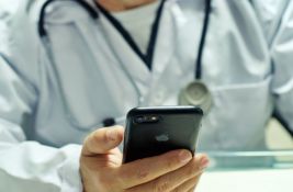 Posao favoritima: Telefonske konsultacije lekara i pacijenata uvode Telekom i suvlasnik Bus Plusa