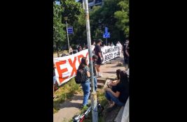 VIDEO U toku prvi sastanak o Expo 2027: Studenti i građani protestuju ispred Sava centra