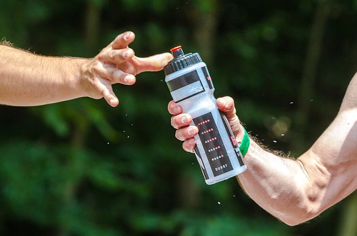 Flaše koje sportisti koriste tokom treninga mogu biti leglo bakterija