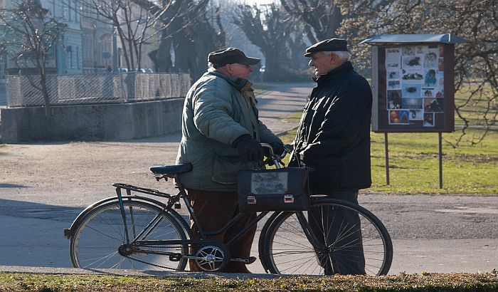 Mere štednje podnose najsiromašniji, građani ne mogu da štite socijalna prava pred međunarodnim telima