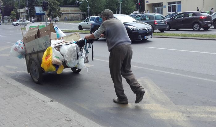 "Srbija po relativnom siromaštvu prva na listi u Evropi"