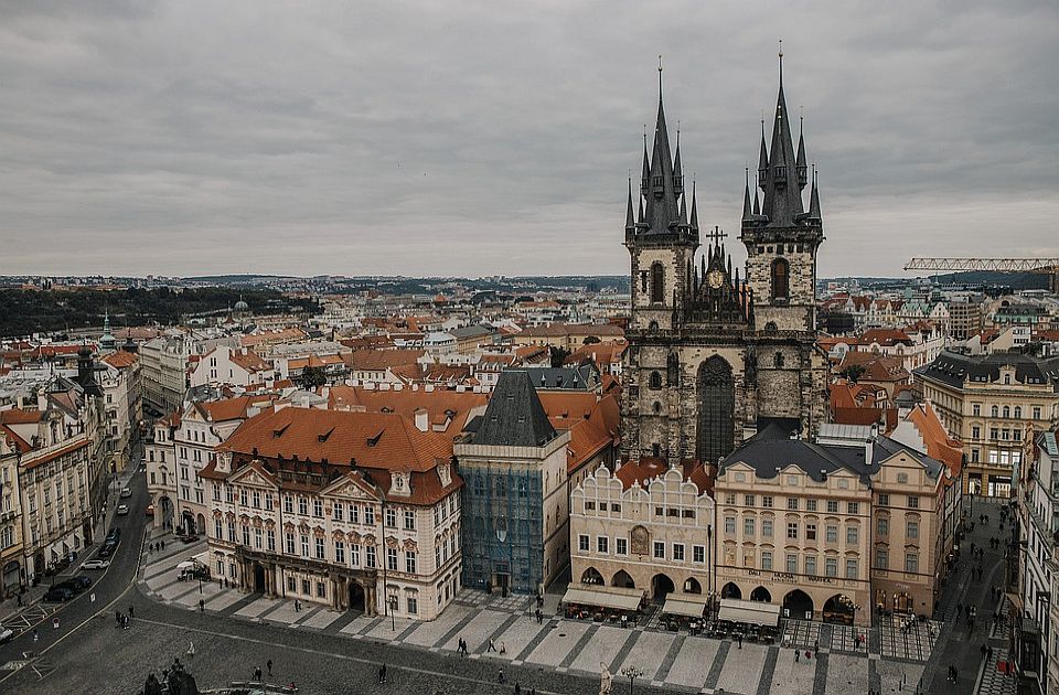 Nova češka vlada odbila da produži vanrednu situaciju