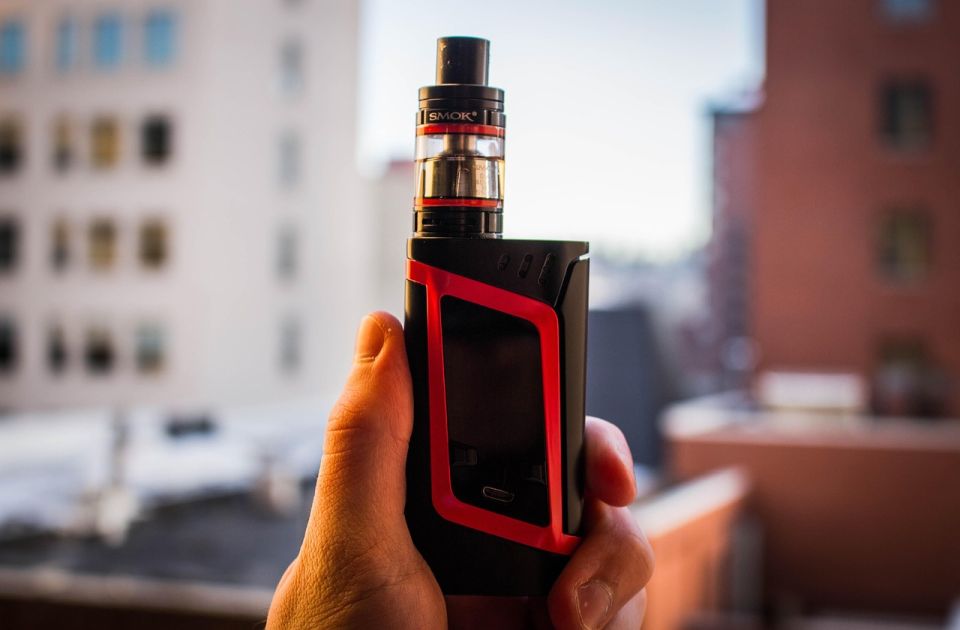 E-cigarete iz Kine preplavile Holandiju – zabranjene, opasne i lako dostupne