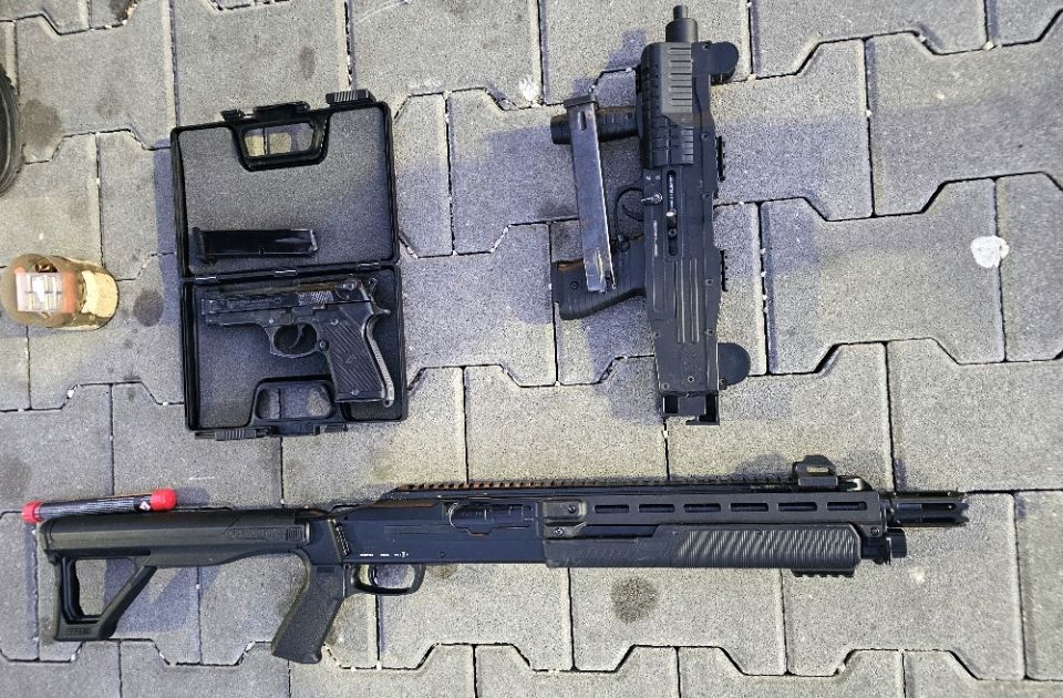 Na Gostunu zaplenjeni droga, oružje i zlato