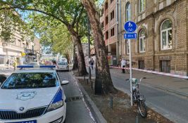 FOTO: Nezgoda na gradilištu u Jevrejskoj, zatvoren deo trotoara