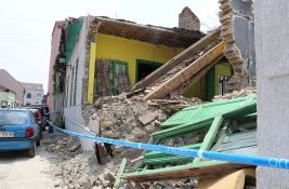 FOTO, VIDEO: Inspekcija zaustavila rušenje kuće u Almaškom kraju nakon što se kuća već srušila