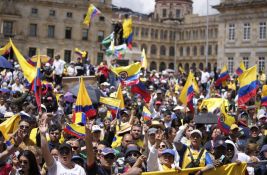 FOTO: Širom Kolumbije protesti protiv levičarske vlade predsednika Petra