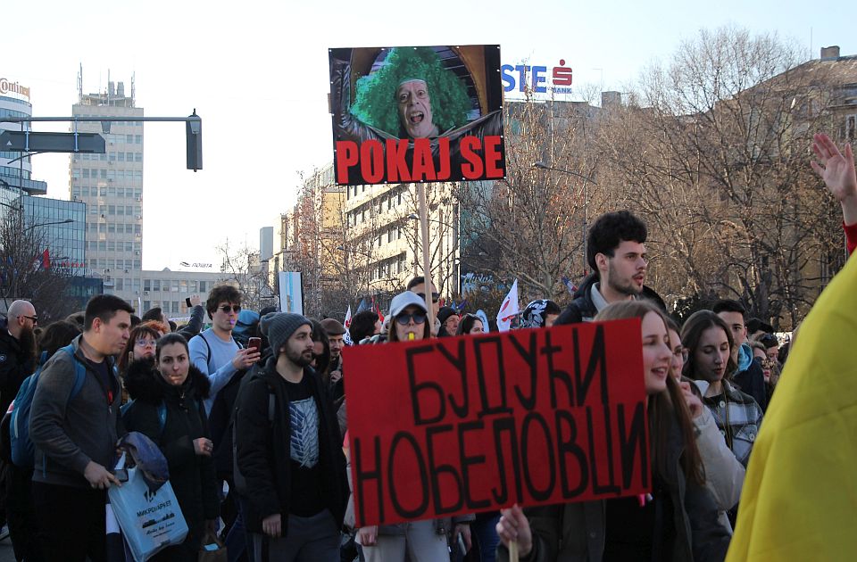 Bačka Palanka učenicima škola u blokadi i studentima neće regresirati putne troškove