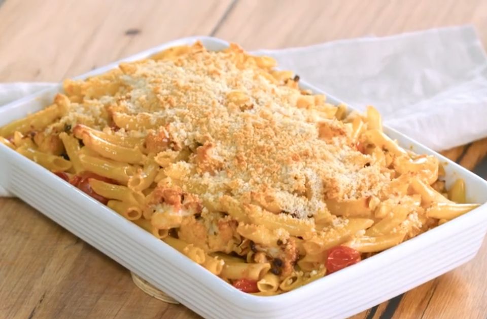 VIDEO: Kremasta zapečena pasta sa karfiolom i sirom