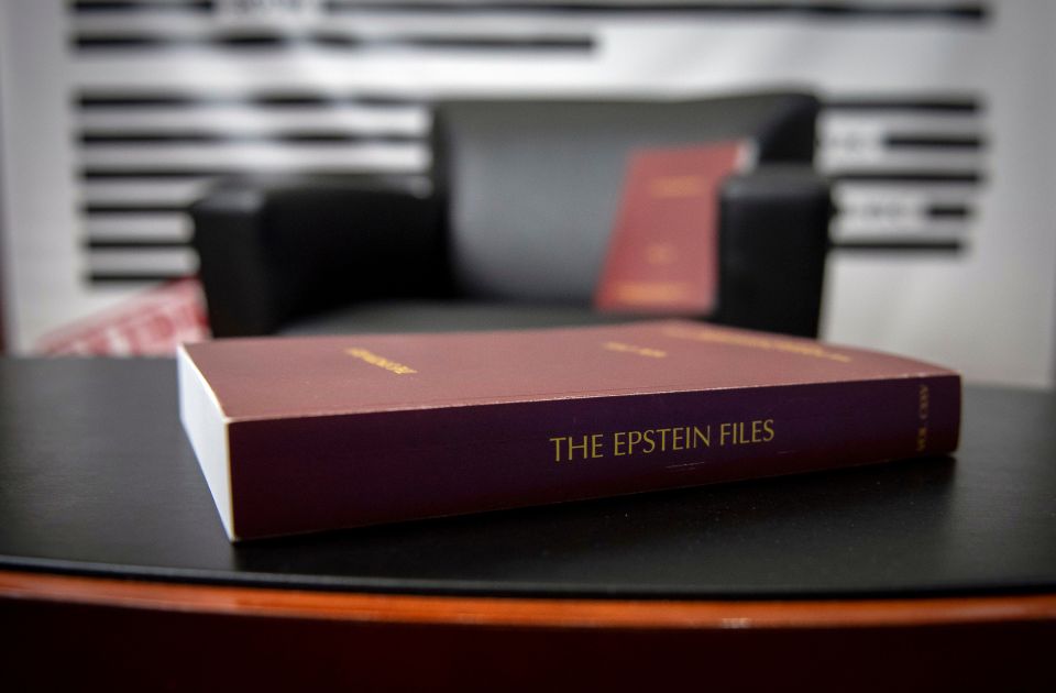 Gejts na sastanku sa osobljem pričao o vezama sa Epstinom: 