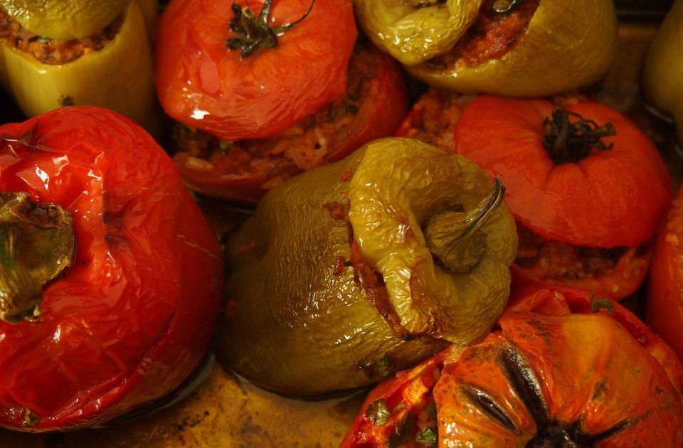 Predlog za posni ručak: Punjene paprike sa pirinčem i povrćem