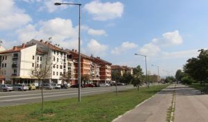 FOTO  Za zeleno Novo naselje: Peticiju protiv garaža potpisalo oko 12.000 Novosađana