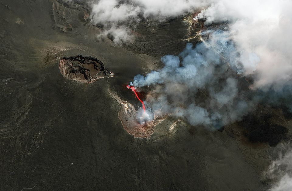 Suspendovani letovi na aerodromu na Siciliji zbog nove erupcije Etne, oglasila se i Er Srbija