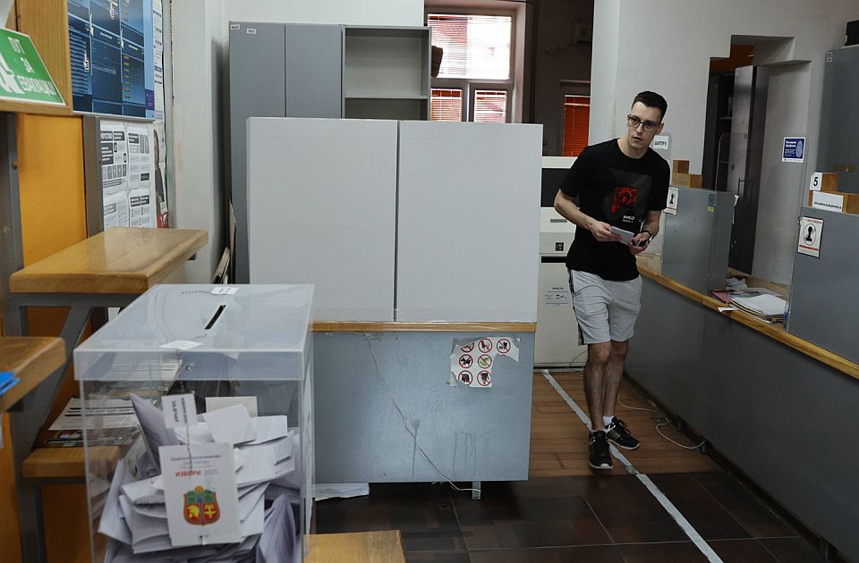 Kosjerić, Zaječar, Novi Sad: Izbore posmatraju organizacije iz Dunavske - osnovane pre mesec dana