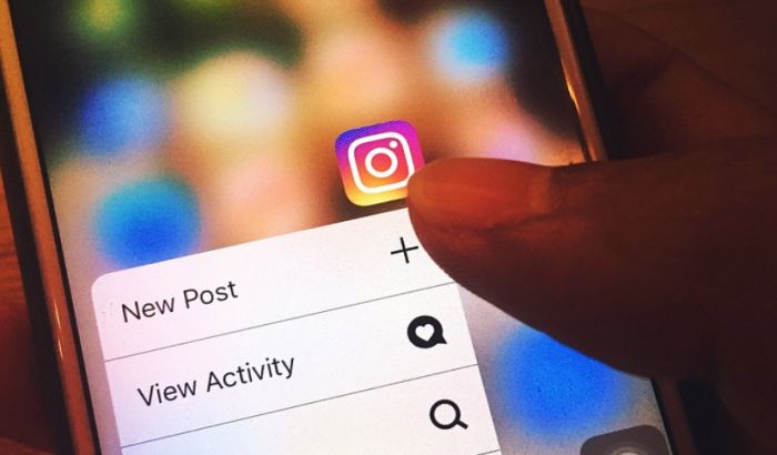 Istražuje se ko se sve slikao za Instagram profil "Droga Srbija"