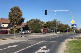 Novi semafor na Temerinskom putu od danas trepće žuto - na probnom je radu