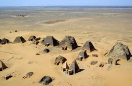 VIDEO: Ugrožene drevne sudanske piramide Meroe