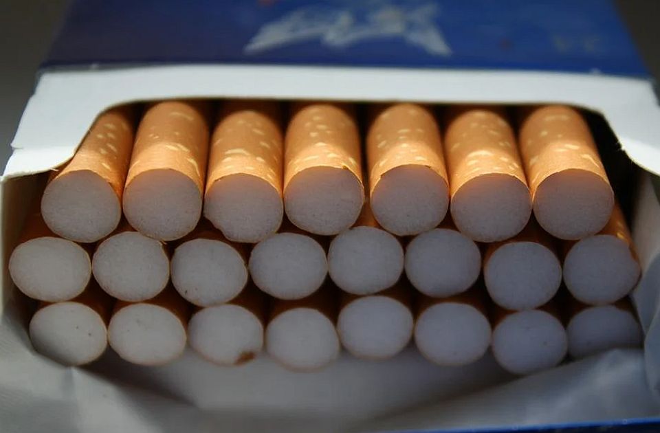 Vozač i suvozač autobusa uhapšeni na prelazu Šid zbog šverca cigareta vrednih 1,1 milion dinara