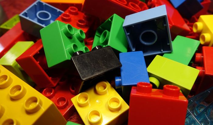 "Lego" razmatra iznajmljivanje svojih kockica