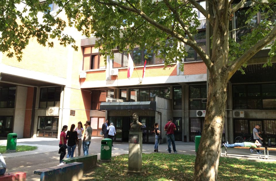 Ministarstvo zahteva prekršajni postupak protiv Pravnog fakulteta u Novom Sadu i dekana