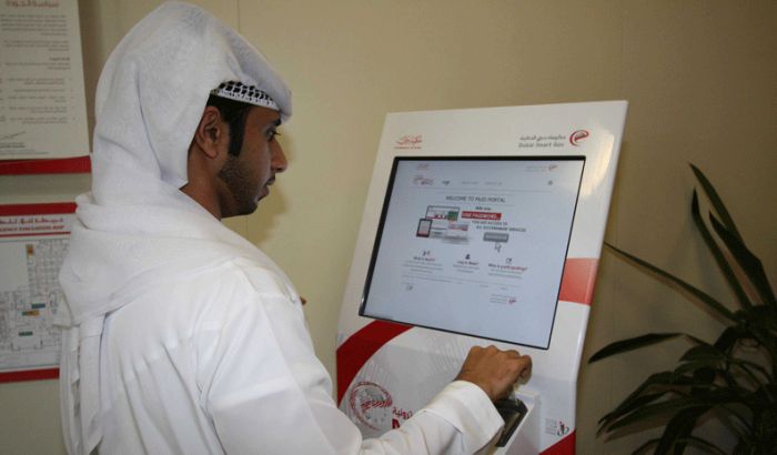 Činovnici u Dubaiju od 2021. neće koristiti papir