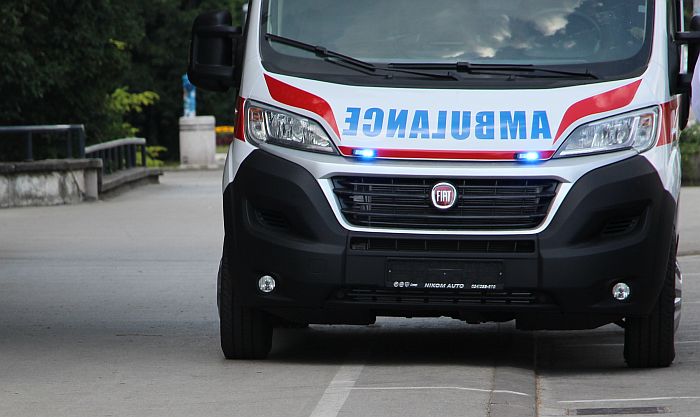 Troje povređenih u udesima u Sremskoj Kamenici, Petrovaradinu i Industrijskoj zoni