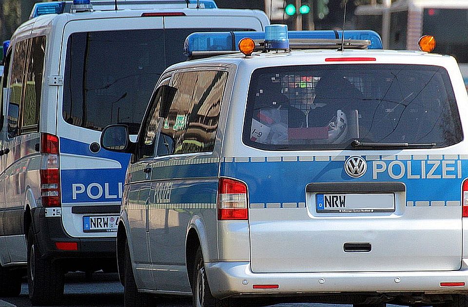 Nastavnica ubijena u napadu učenika u osnovnoj školi u Slovačkoj, još dve osobe povređene 