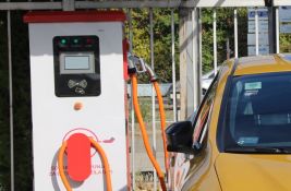 Kina lansira prvi automobil sa natrijum-jonskom baterijom: Puni se na -30, radi na -50 stepeni