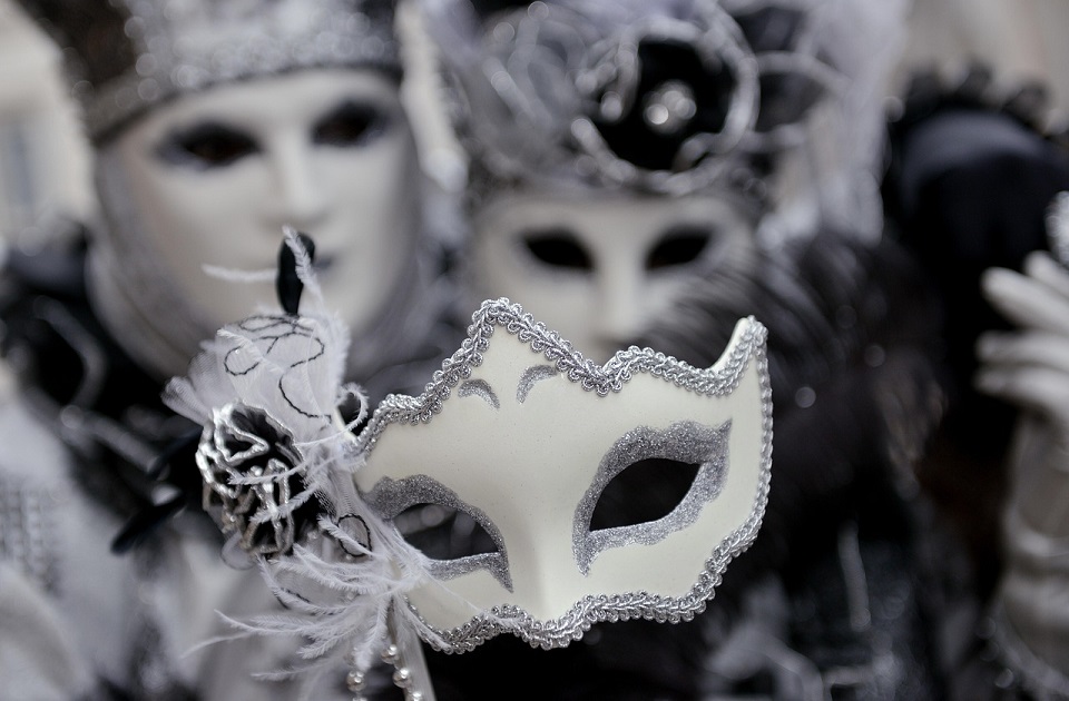 Ručni rad i tradicija: Gde se danas prave venecijanske maske?