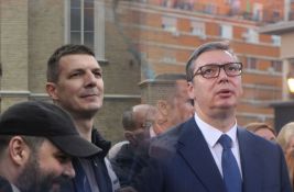 Radar: MUP zadržava novu Skaj prepisku u kojoj se spominju braća Vučić, vlast žuri da se oračuna sa TOK-om