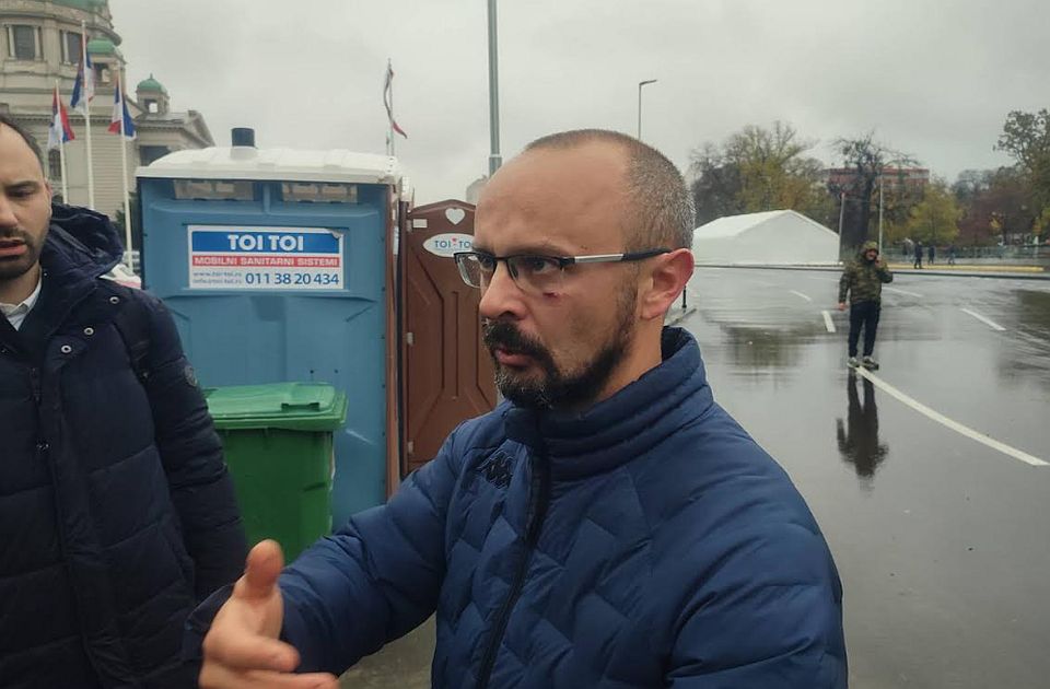 Beogradski odbornik Pokreta Kreni-Promeni pretučen u "Ćacilendu"