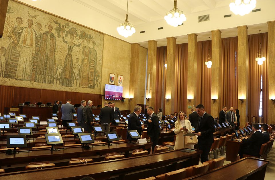 Opozicija neće mesto potpredsednika u Skupštini Vojvodine: Znak protesta zbog izbornih nepravilnosti