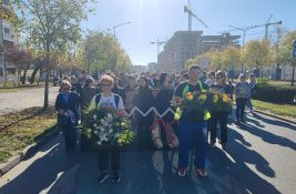 UŽIVO FOTO: Građani i studenti se okupljaju za veliki komemorativni skup, krenula prva kolona od GSP-a UŽIVO FOTO: Građani i studenti se okupljaju za veliki komemorativni skup, krenula prva kolona od GSP-a