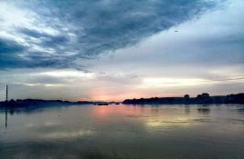 U nedelju sunčano i toplo  U nedelju sunčano i toplo