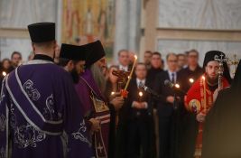 U Novom Sadu liturgija i parastos za stradale u padu nadstrešnice, u Beogradu patrijarh pozvao na mir U Novom Sadu liturgija i parastos za stradale u padu nadstrešnice, u Beogradu patrijarh pozvao na mir