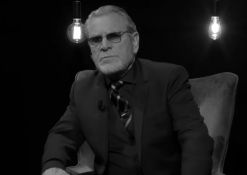 Preminuo glumac Čeki Karjo: Poznat po ulogama u filmu 