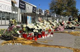 Beograđani održali 16 minuta tišine: Na više lokacija za one koji nisu otišli u Novi Sad