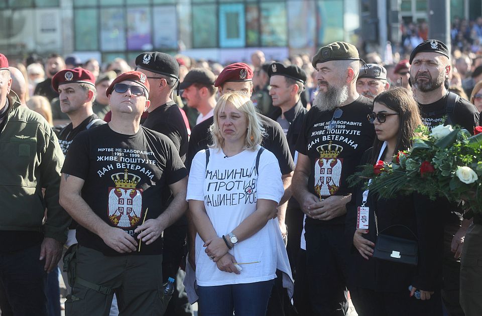 VIDEO Dijana Hrka počinje štrajk glađu: "Borbu nastavljam sama" VIDEO Dijana Hrka počinje štrajk glađu: "Borbu nastavljam sama"