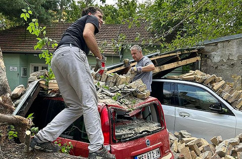 Priče Novosađana iz nevremena: Pomoć neznanca, komšija, tromost službi, mediji poslednja nada